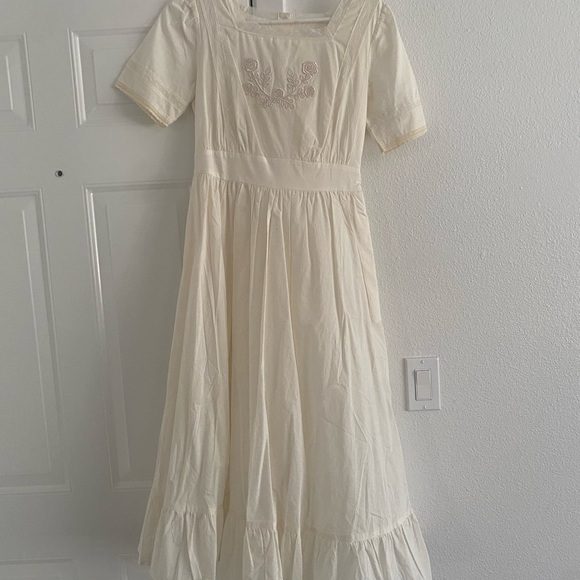 Simple retro square neck dress - Picture 5 of 7